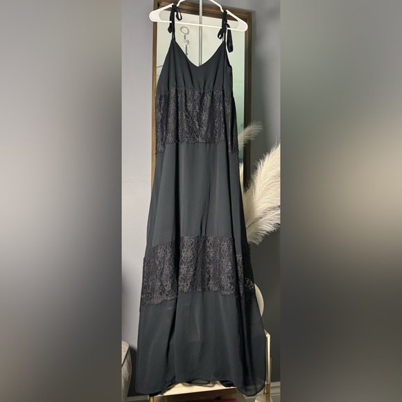 Forever 21 Black Tiered Maxi Dress Spaghetti Strap - Picture 10 of 10
